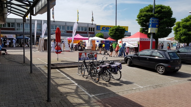 ../fotos/rathausfest_rhauderfehn_2017/2017-06-11 11.35.21.jpg